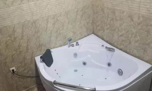 هتل گرند پالاس باتومی